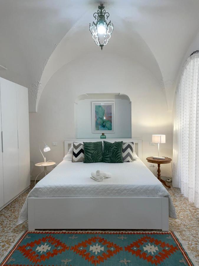 Old Town Lemon Charm Apartment Бордихера Екстериор снимка